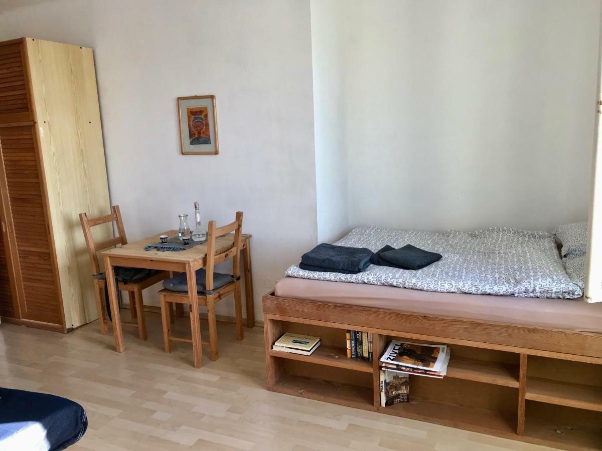 Cosy Flora Nest Apartamento Praga Exterior foto